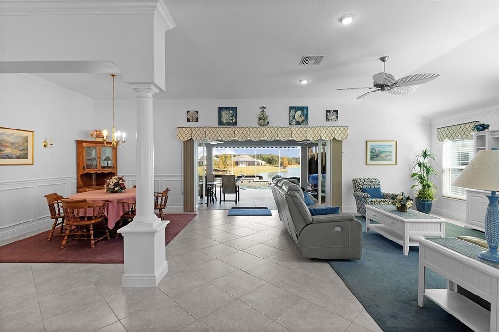 En Venta: $900,000 (3 camas, 2 baños, 2070 Pies cuadrados)