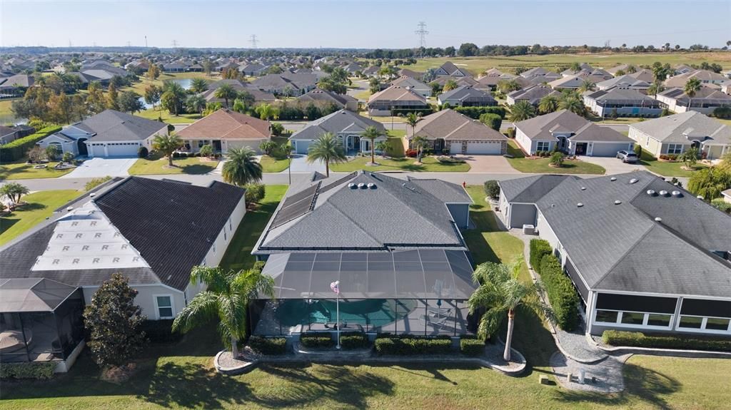 En Venta: $900,000 (3 camas, 2 baños, 2070 Pies cuadrados)