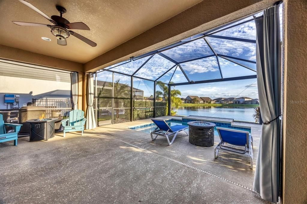 На продажу: $560,000 (4 спален, 3 ванн, 2200 Квадратных фут)