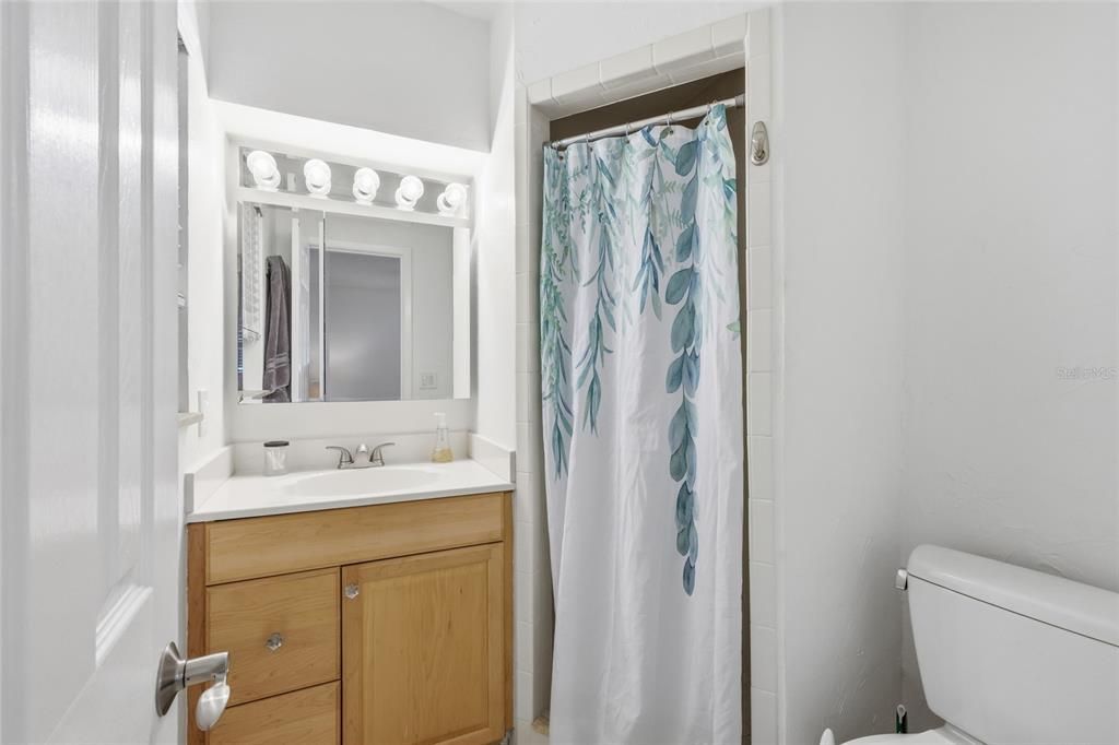 For Sale: $675,000 (3 beds, 2 baths, 1728 Square Feet)