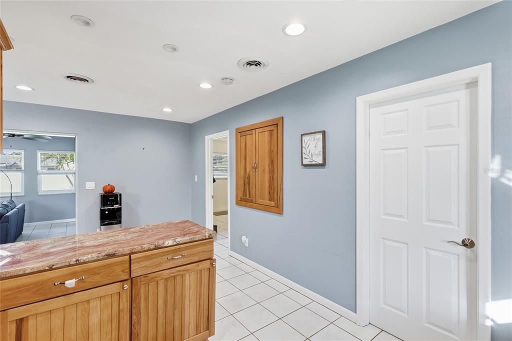 For Sale: $675,000 (3 beds, 2 baths, 1728 Square Feet)