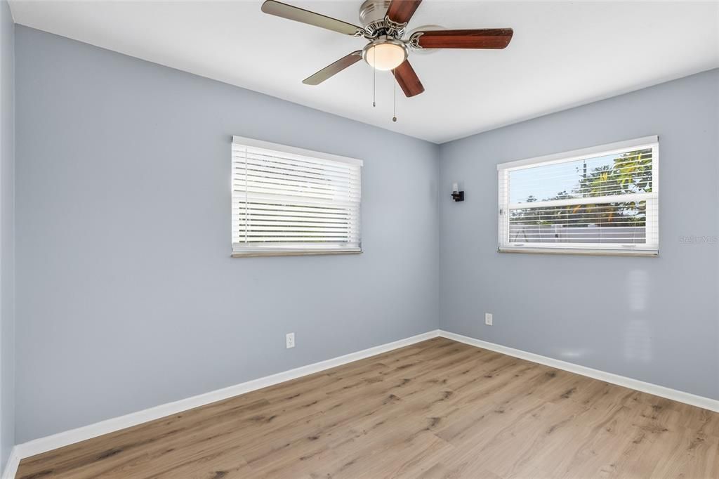 For Sale: $675,000 (3 beds, 2 baths, 1728 Square Feet)