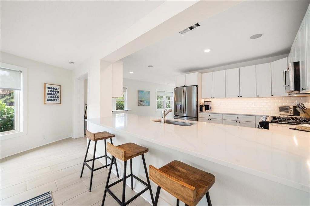 待售: $1,450,000 (4 贝兹, 3 浴室, 2236 平方英尺)