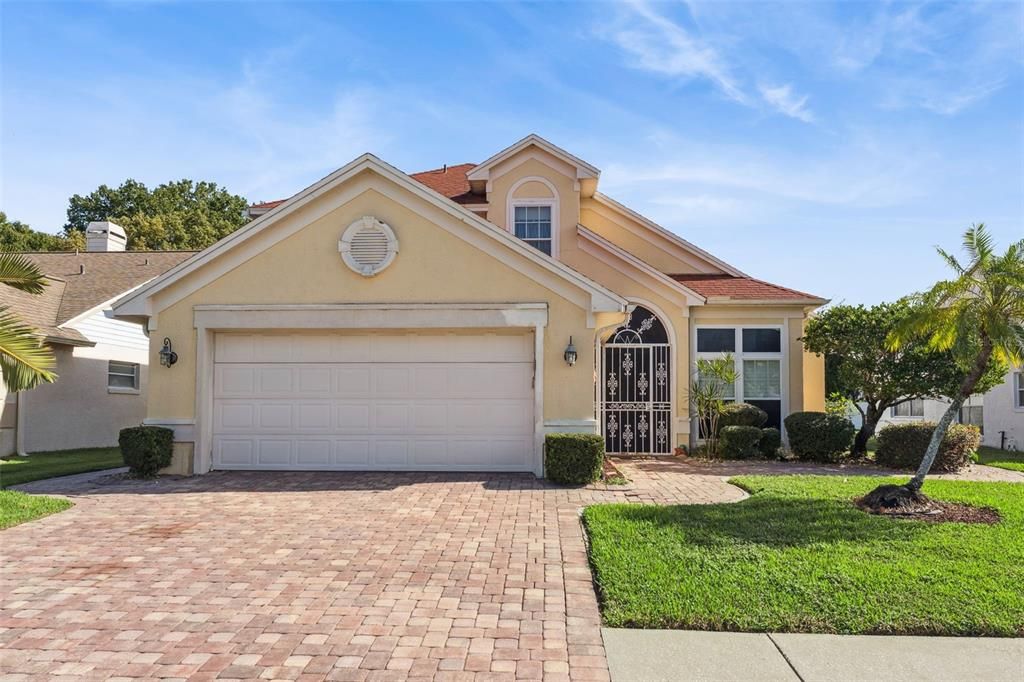 出租: $3,150 (3 贝兹, 2 浴室, 2074 平方英尺)