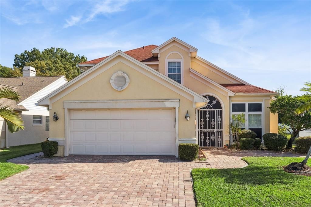 出租: $3,150 (3 贝兹, 2 浴室, 2074 平方英尺)