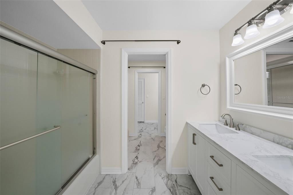 В аренду: $15,000 (5 спален, 3 ванн, 4448 Квадратных фут)