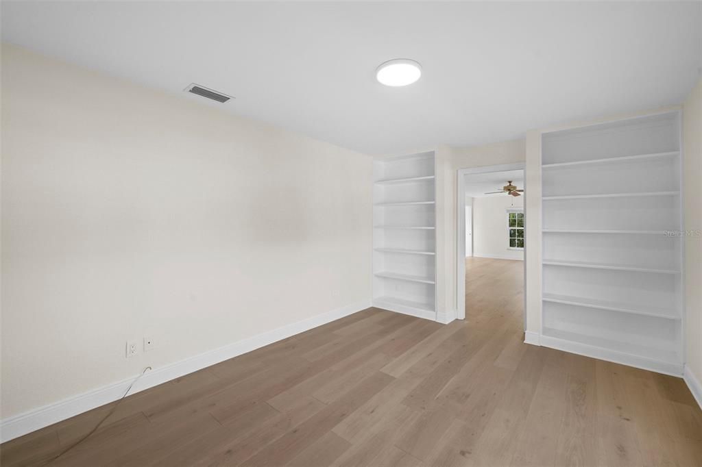 В аренду: $15,000 (5 спален, 3 ванн, 4448 Квадратных фут)