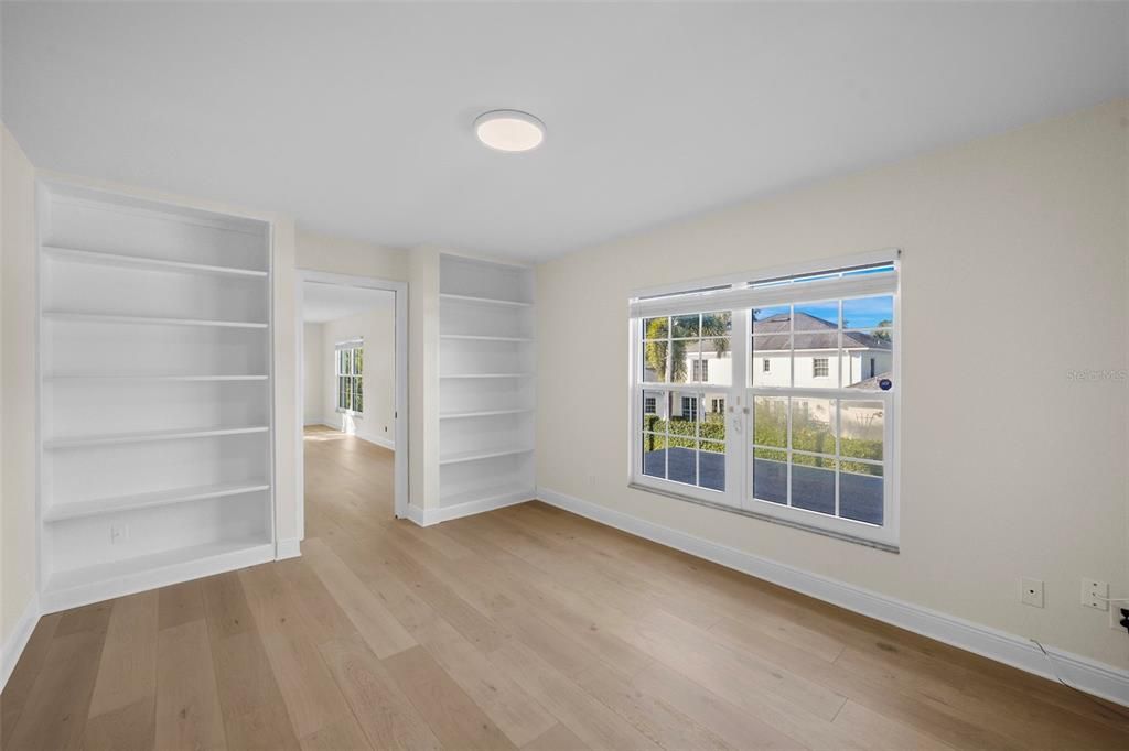 В аренду: $15,000 (5 спален, 3 ванн, 4448 Квадратных фут)