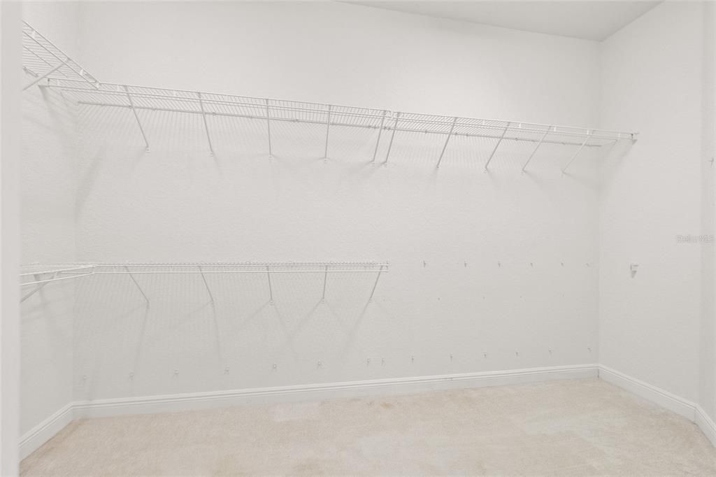 待售: $575,000 (4 贝兹, 3 浴室, 2816 平方英尺)