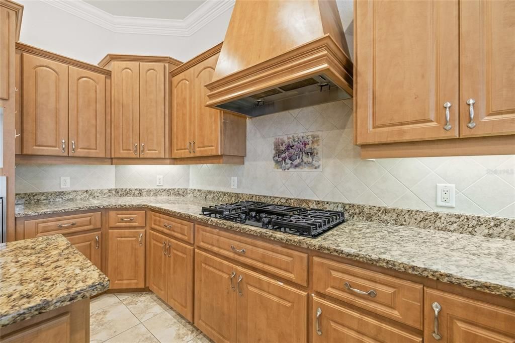 待售: $575,000 (4 贝兹, 3 浴室, 2816 平方英尺)