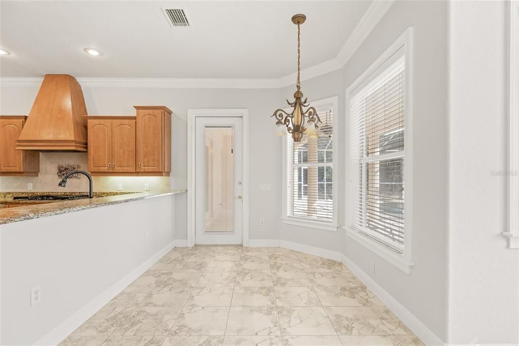 待售: $575,000 (4 贝兹, 3 浴室, 2816 平方英尺)