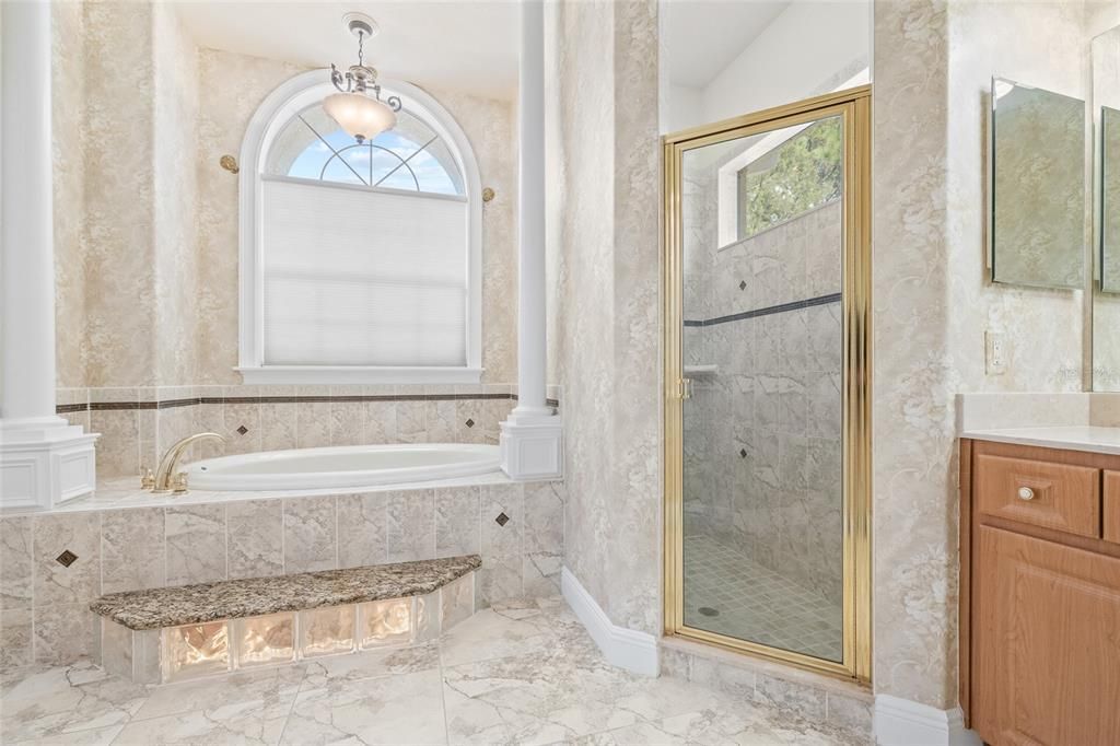 待售: $575,000 (4 贝兹, 3 浴室, 2816 平方英尺)