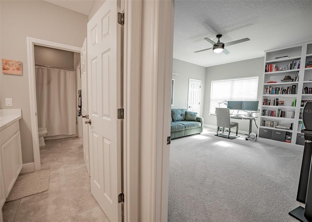 For Sale: $1,049,000 (7 beds, 4 baths, 4847 Square Feet)