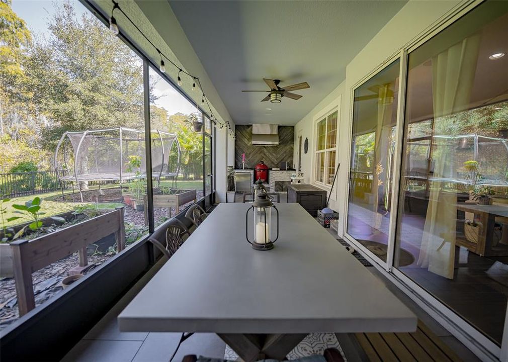 For Sale: $1,049,000 (7 beds, 4 baths, 4847 Square Feet)