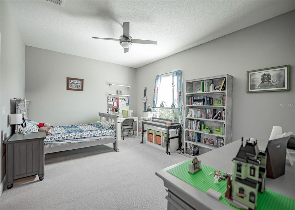 For Sale: $1,049,000 (7 beds, 4 baths, 4847 Square Feet)