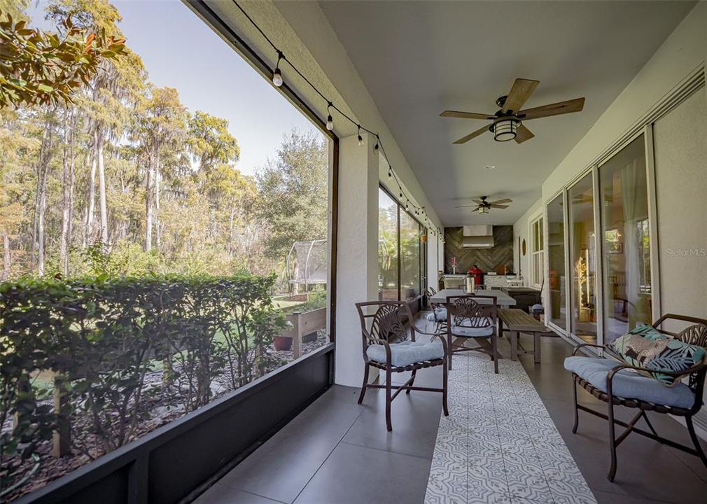 For Sale: $1,049,000 (7 beds, 4 baths, 4847 Square Feet)