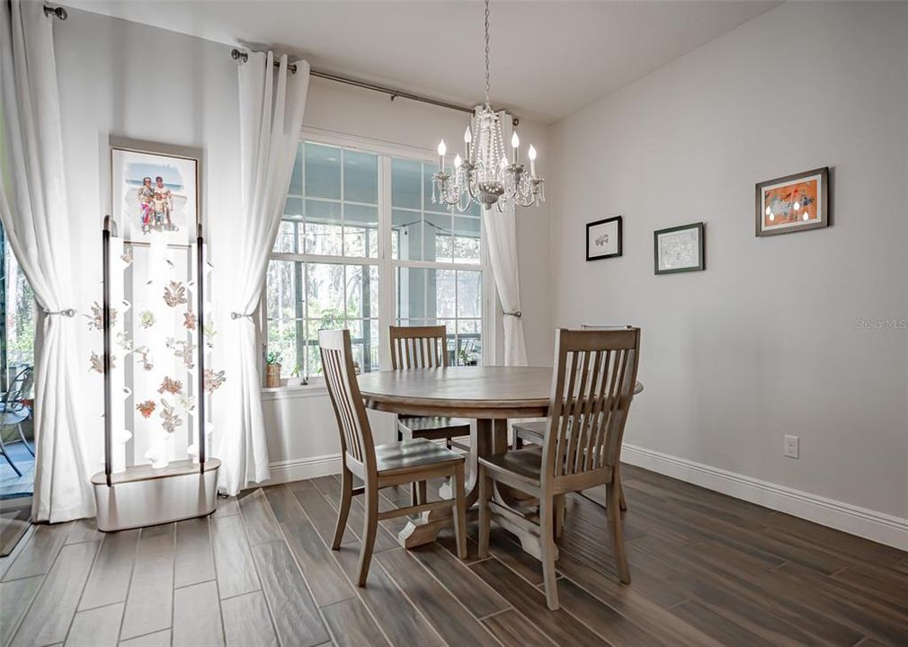 For Sale: $1,049,000 (7 beds, 4 baths, 4847 Square Feet)