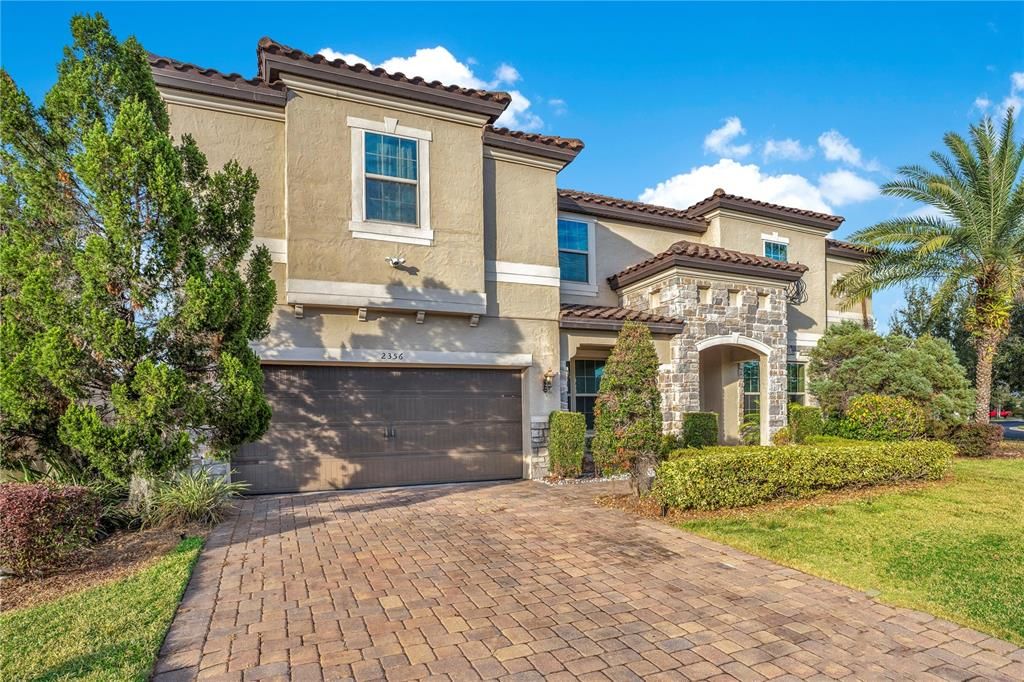For Sale: $1,049,000 (7 beds, 5 baths, 5097 Square Feet)