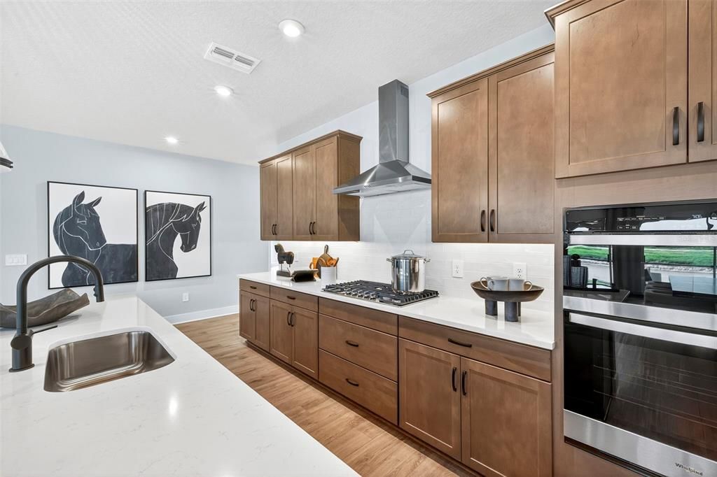 For Sale: $478,163 (3 beds, 3 baths, 2516 Square Feet)