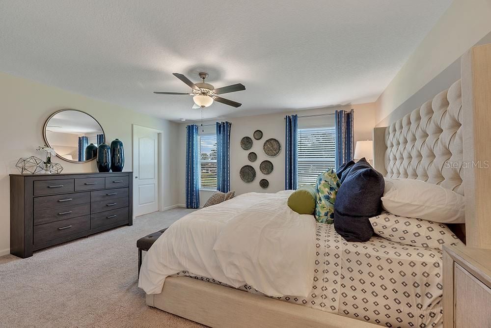 В аренду: $2,600 (3 спален, 2 ванн, 1767 Квадратных фут)