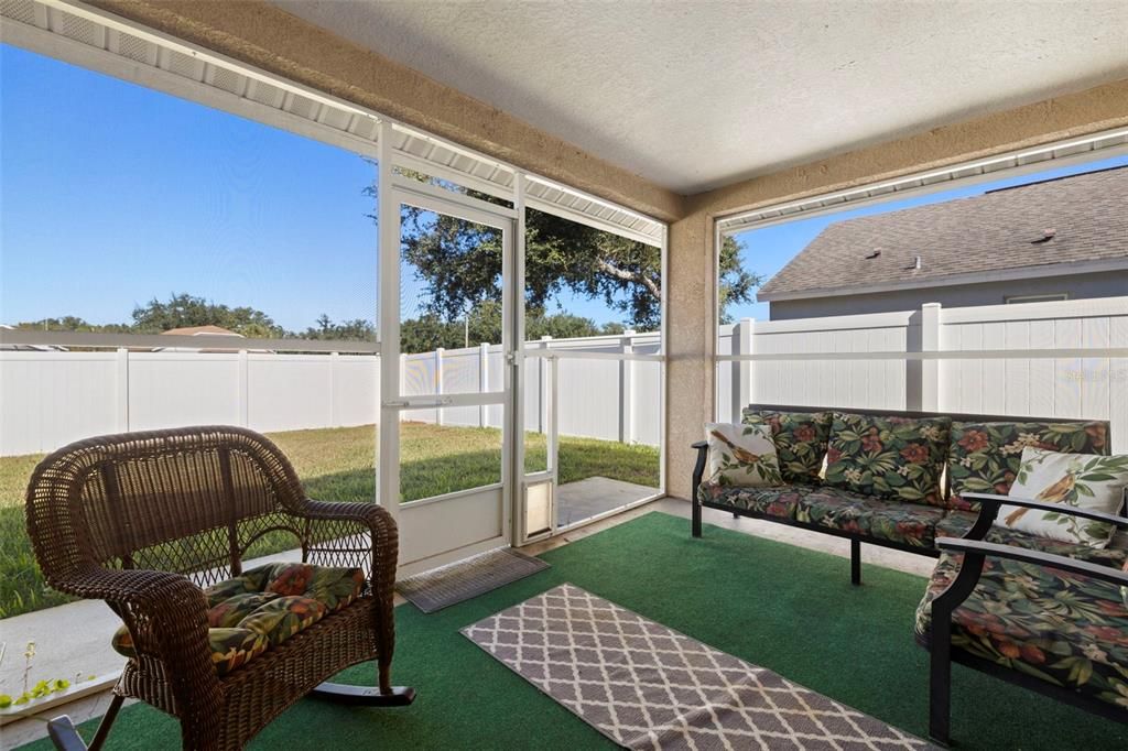 На продажу: $394,900 (3 спален, 2 ванн, 1650 Квадратных фут)