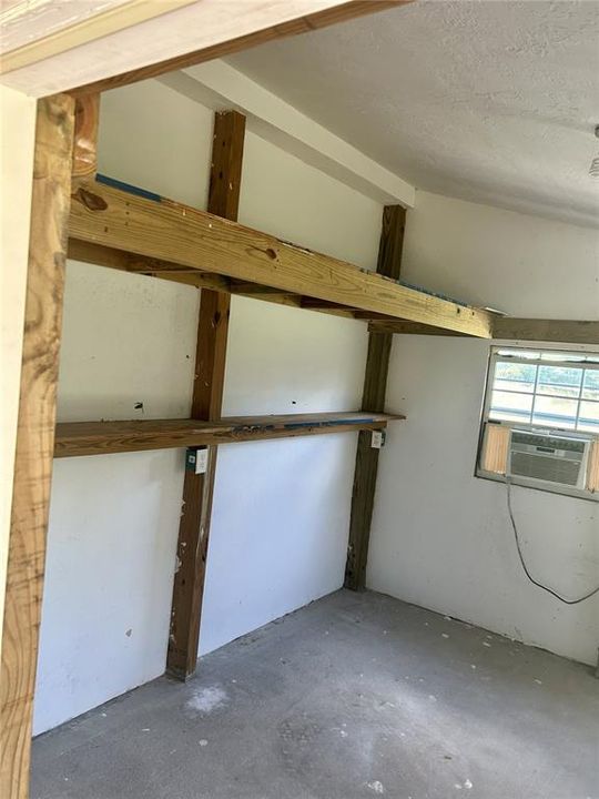 Activo con contrato: $199,000 (3 camas, 2 baños, 960 Pies cuadrados)