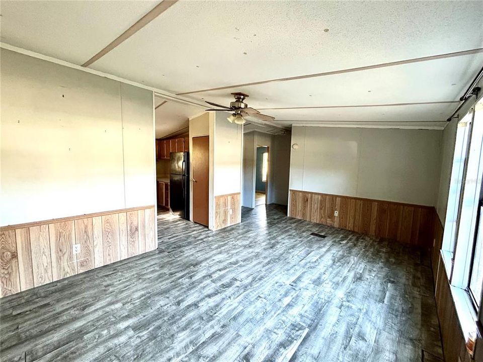 Activo con contrato: $199,000 (3 camas, 2 baños, 960 Pies cuadrados)