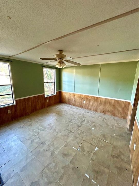 Activo con contrato: $199,000 (3 camas, 2 baños, 960 Pies cuadrados)