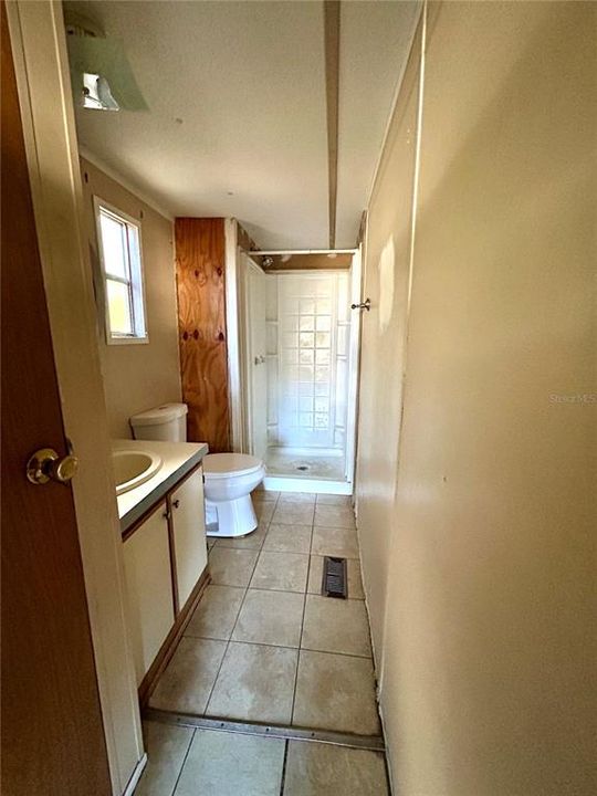 Activo con contrato: $199,000 (3 camas, 2 baños, 960 Pies cuadrados)