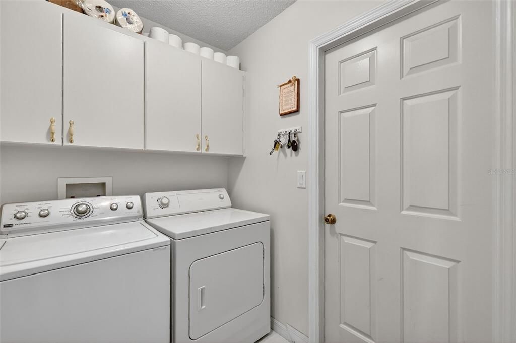 待售: $315,000 (3 贝兹, 2 浴室, 1588 平方英尺)