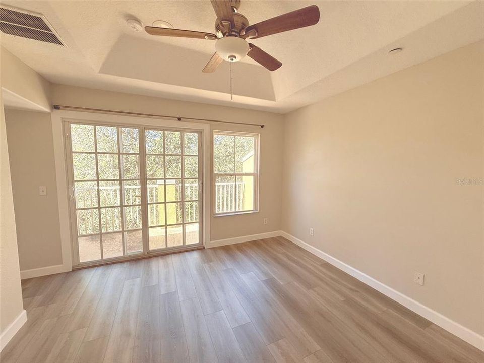 For Rent: $2,425 (2 beds, 2 baths, 1064 Square Feet)