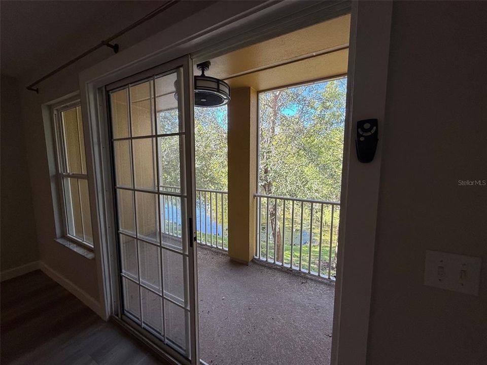 For Rent: $2,425 (2 beds, 2 baths, 1064 Square Feet)