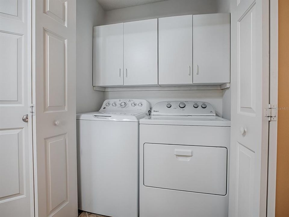 Activo con contrato: $284,900 (2 camas, 2 baños, 1129 Pies cuadrados)