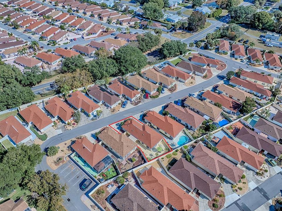 Activo con contrato: $284,900 (2 camas, 2 baños, 1129 Pies cuadrados)