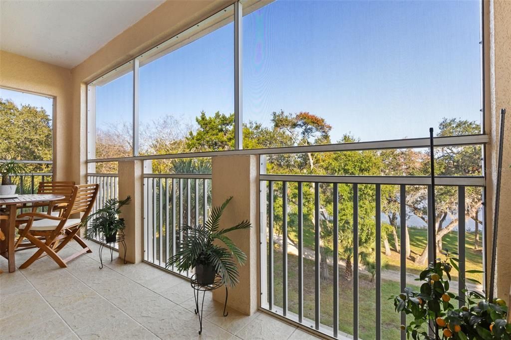 На продажу: $419,000 (3 спален, 2 ванн, 1575 Квадратных фут)