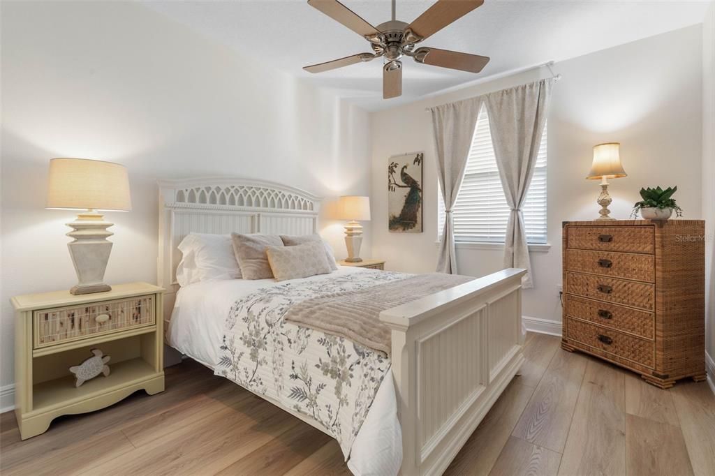 На продажу: $419,000 (3 спален, 2 ванн, 1575 Квадратных фут)