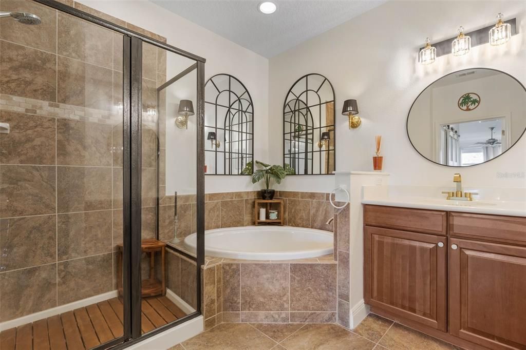 На продажу: $419,000 (3 спален, 2 ванн, 1575 Квадратных фут)