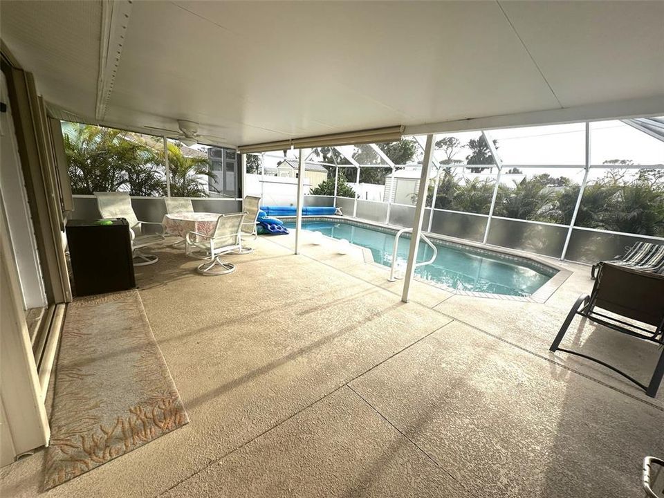 En Venta: $320,000 (2 camas, 2 baños, 1493 Pies cuadrados)