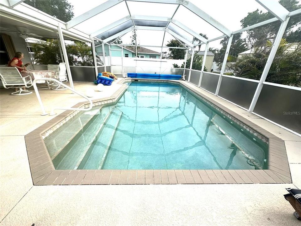 En Venta: $320,000 (2 camas, 2 baños, 1493 Pies cuadrados)