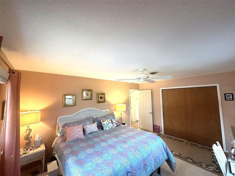 En Venta: $320,000 (2 camas, 2 baños, 1493 Pies cuadrados)