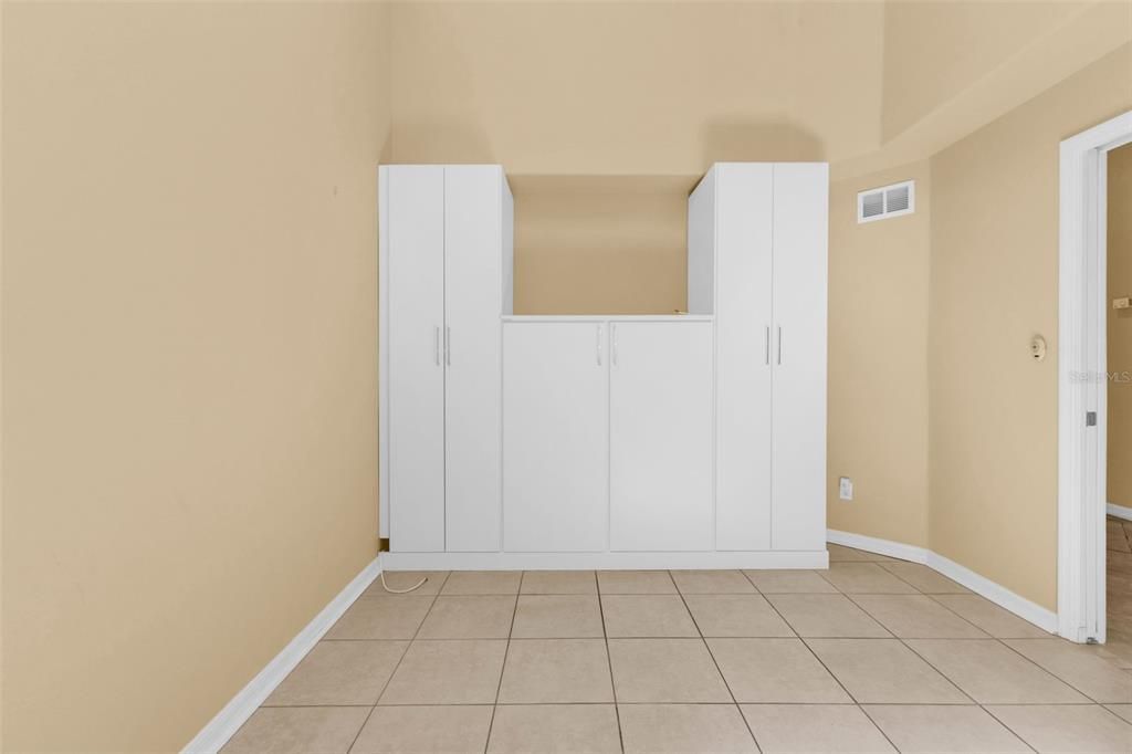 待售: $244,900 (2 贝兹, 2 浴室, 1451 平方英尺)