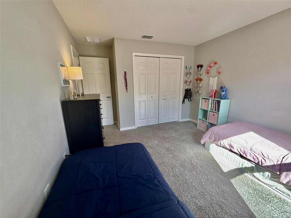 For Sale: $319,900 (3 beds, 2 baths, 2035 Square Feet)