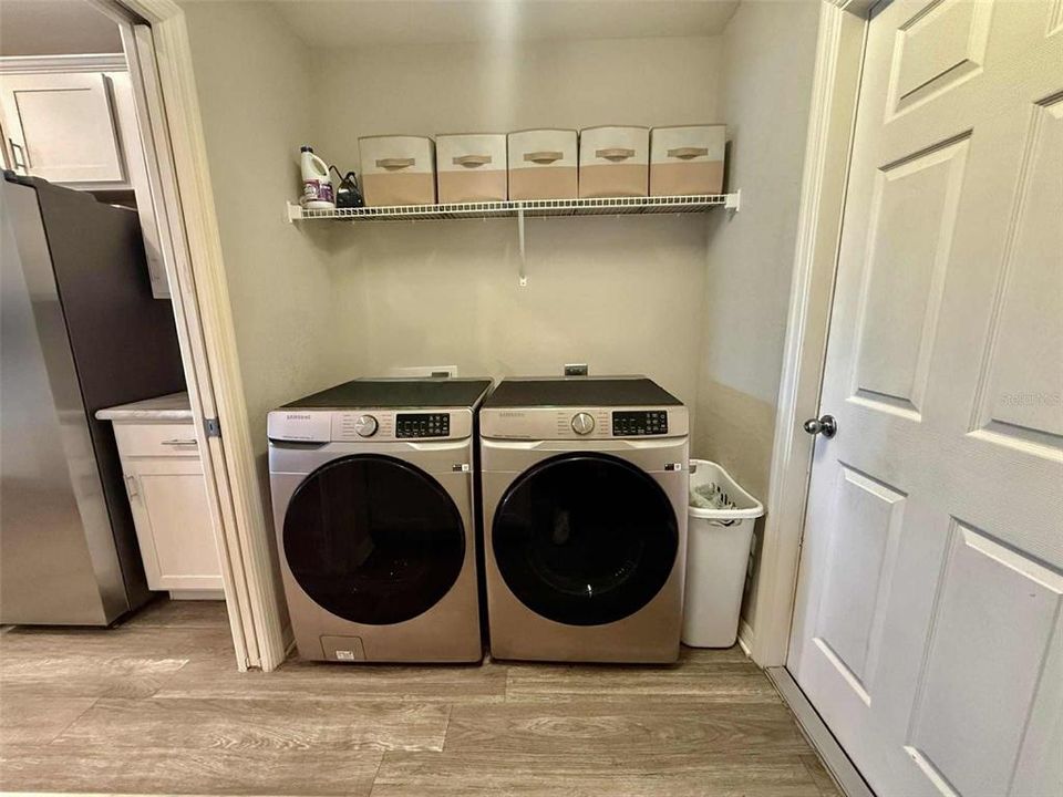 For Sale: $319,900 (3 beds, 2 baths, 2035 Square Feet)