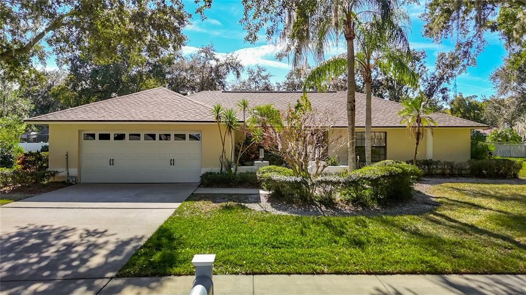 Active With Contract: $599,000 (4 beds, 3 baths, 2412 Square Feet)