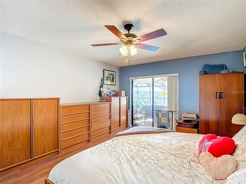 Active With Contract: $599,000 (4 beds, 3 baths, 2412 Square Feet)