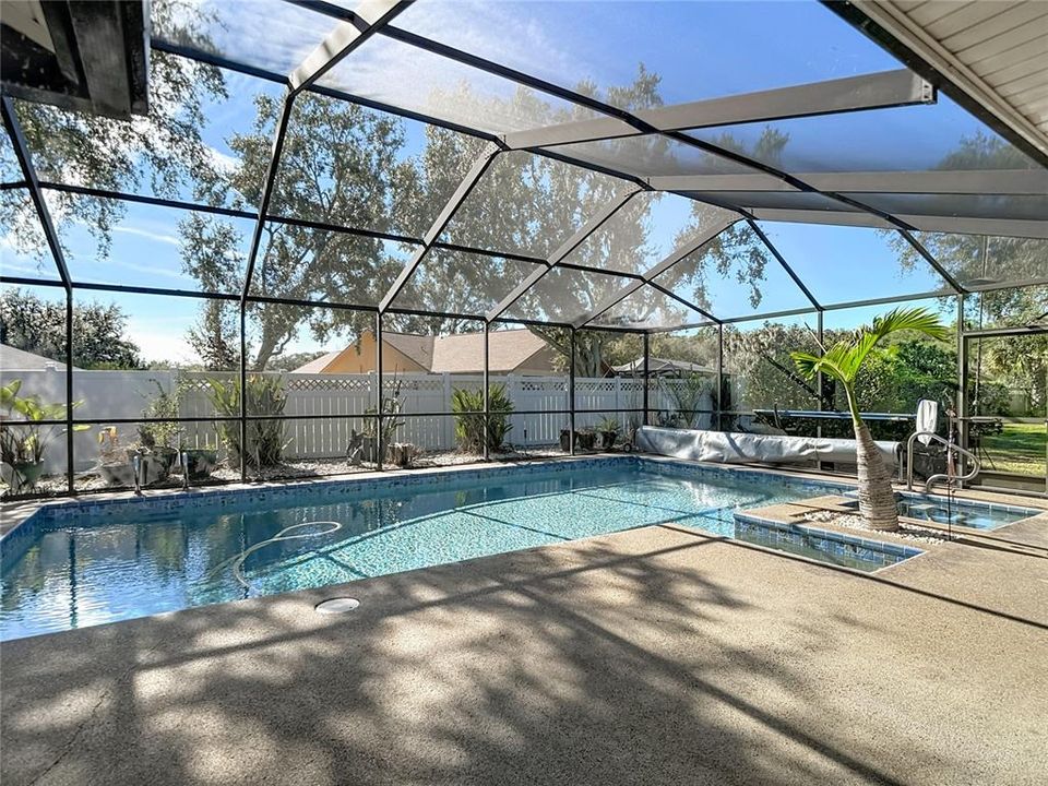 Active With Contract: $599,000 (4 beds, 3 baths, 2412 Square Feet)