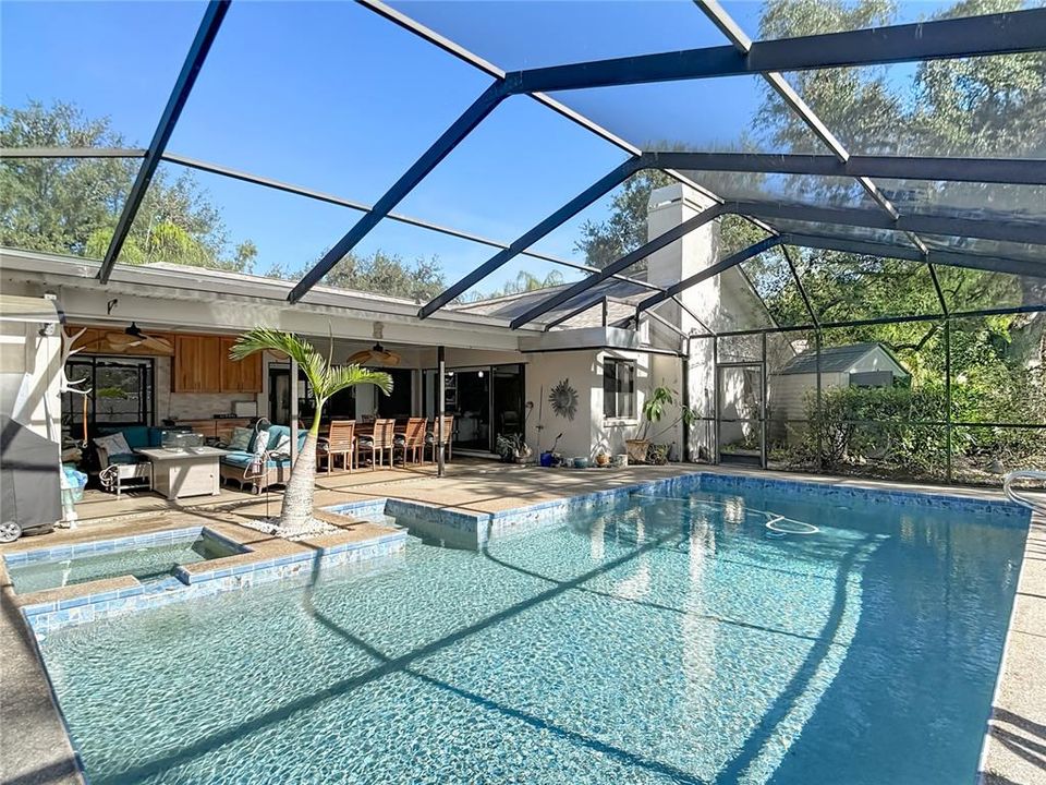 Active With Contract: $599,000 (4 beds, 3 baths, 2412 Square Feet)