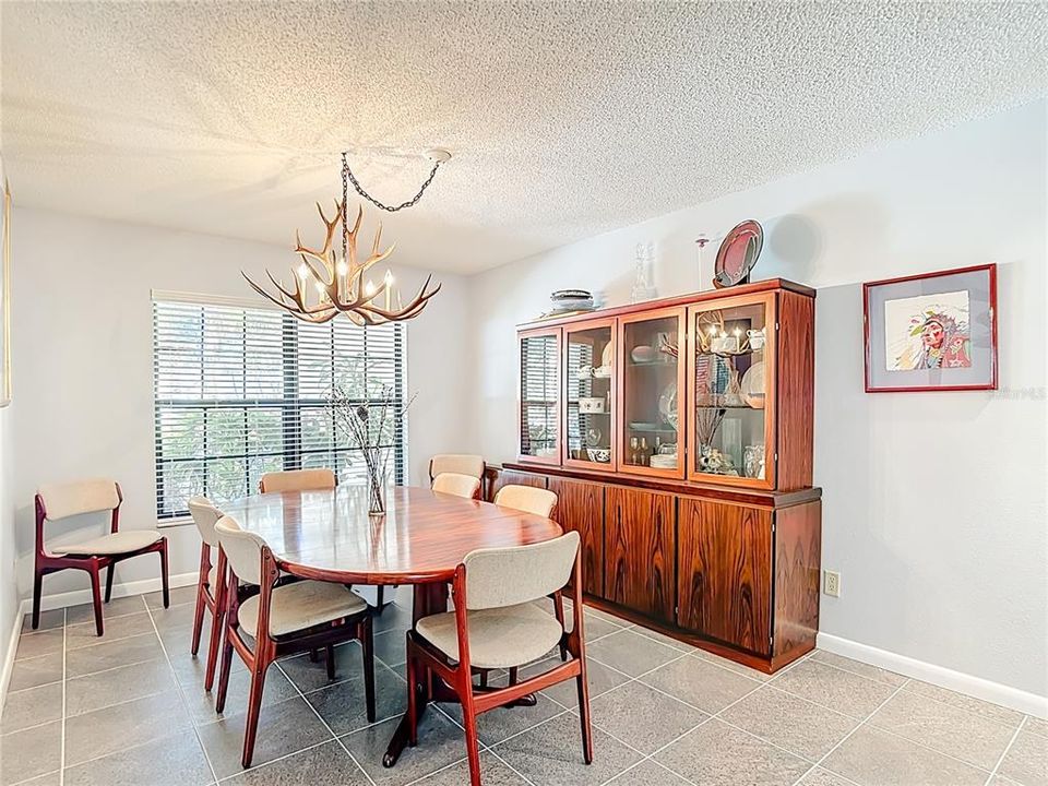 Active With Contract: $599,000 (4 beds, 3 baths, 2412 Square Feet)