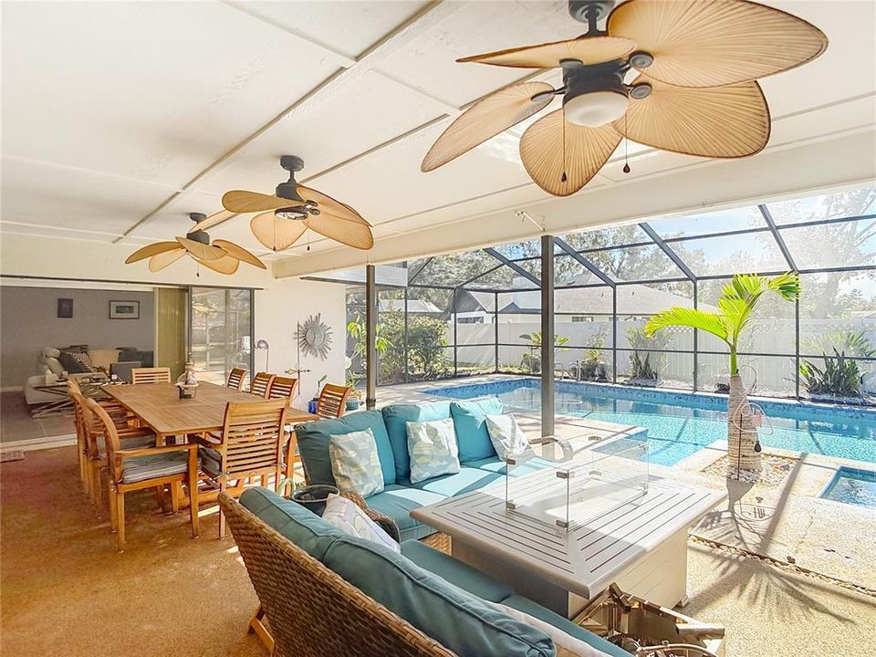 Active With Contract: $599,000 (4 beds, 3 baths, 2412 Square Feet)