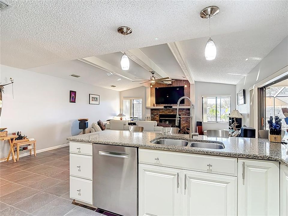 Active With Contract: $599,000 (4 beds, 3 baths, 2412 Square Feet)